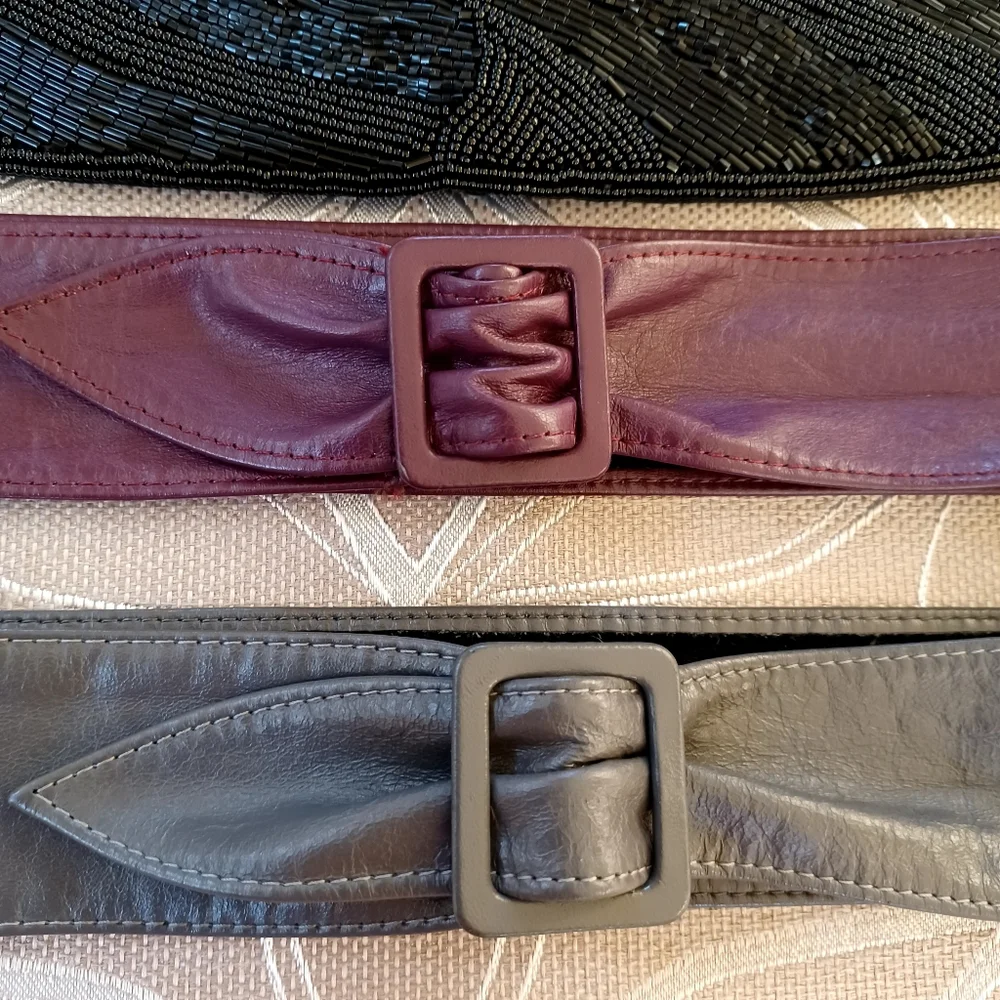 Bundle 80's- 90's Leather Belts!!